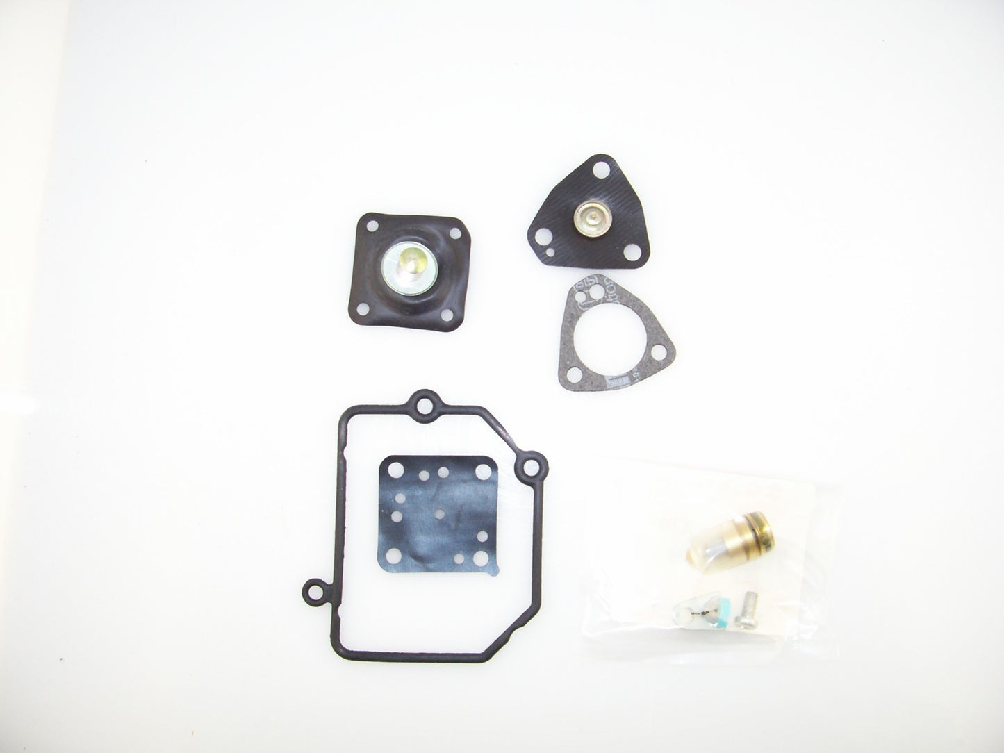 Suzuki Carry DB71T/ DB41T w/F5A/F5B Engine Carburetor Kit + Needle Valve & Seat