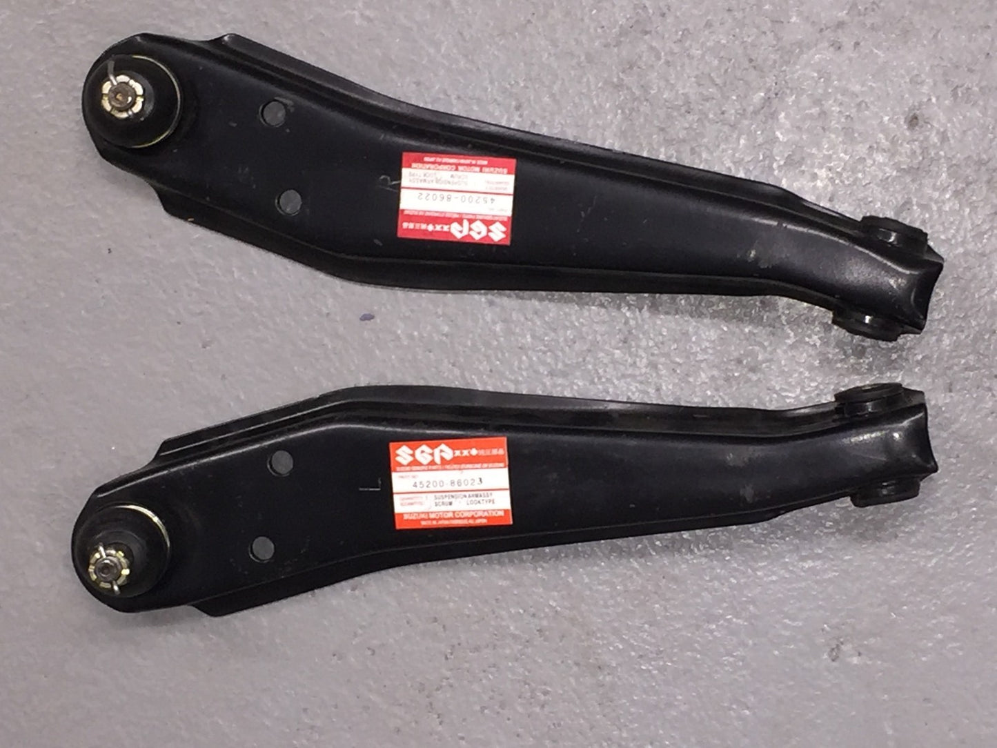 Suzuki Carry Lower Control Arms Suzuki Carry DB51T DA51T DA41T DA71T DB41