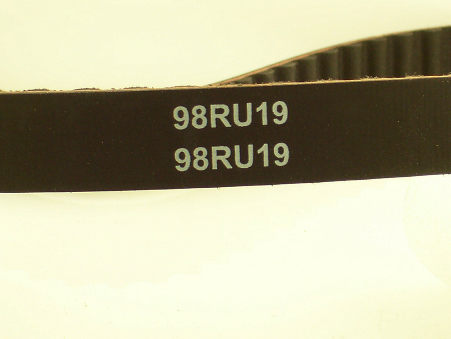 Toro Workman 3200 Timing Belt w/3G83 NON Hemi-Head  Engine,  98RU19